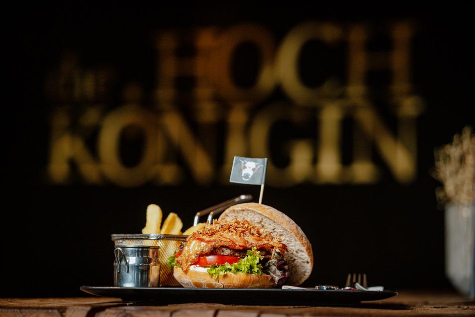 Der Charity-Burger in der DENGL ALM