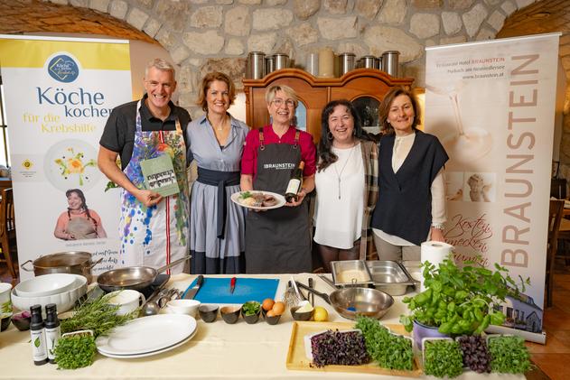 v.l.n.r. Thomas Raab, Martina Löwe, Alexandra Braunstein, Renate Zierler, Andrea Konrath